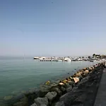 Happy Camp Mobile Homes In Butterfly Village Peschiera del Garda