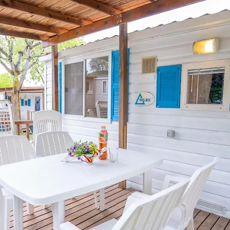 Campsite Happy Camp Mobile Homes In Butterfly Village *
