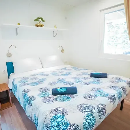 Campeggio Happy Camp Mobile Homes In Butterfly Village Peschiera del Garda