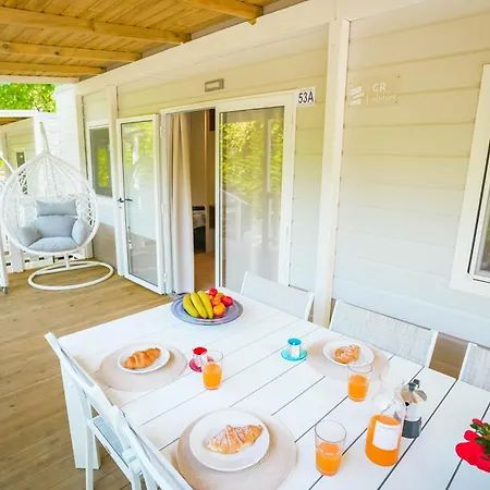 Happy Camp Mobile Homes In Butterfly Village Campeggio