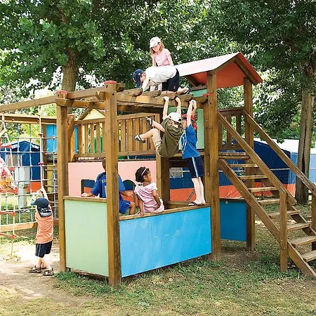 Happy Camp Mobile Homes In Butterfly Village *