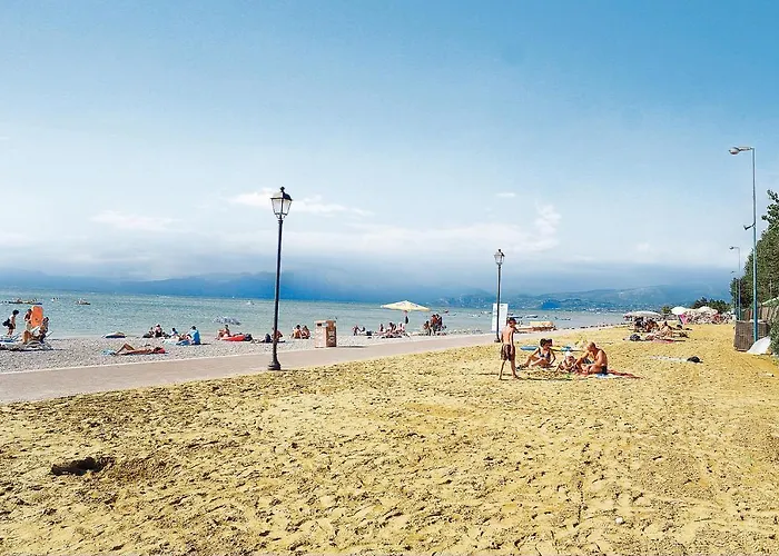 Happy Camp Mobile Homes In Butterfly Village 캠프장 *